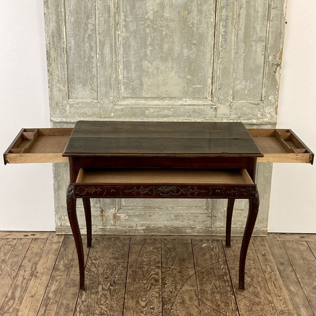 18th Century Provençal Walnut Table-photo-3
