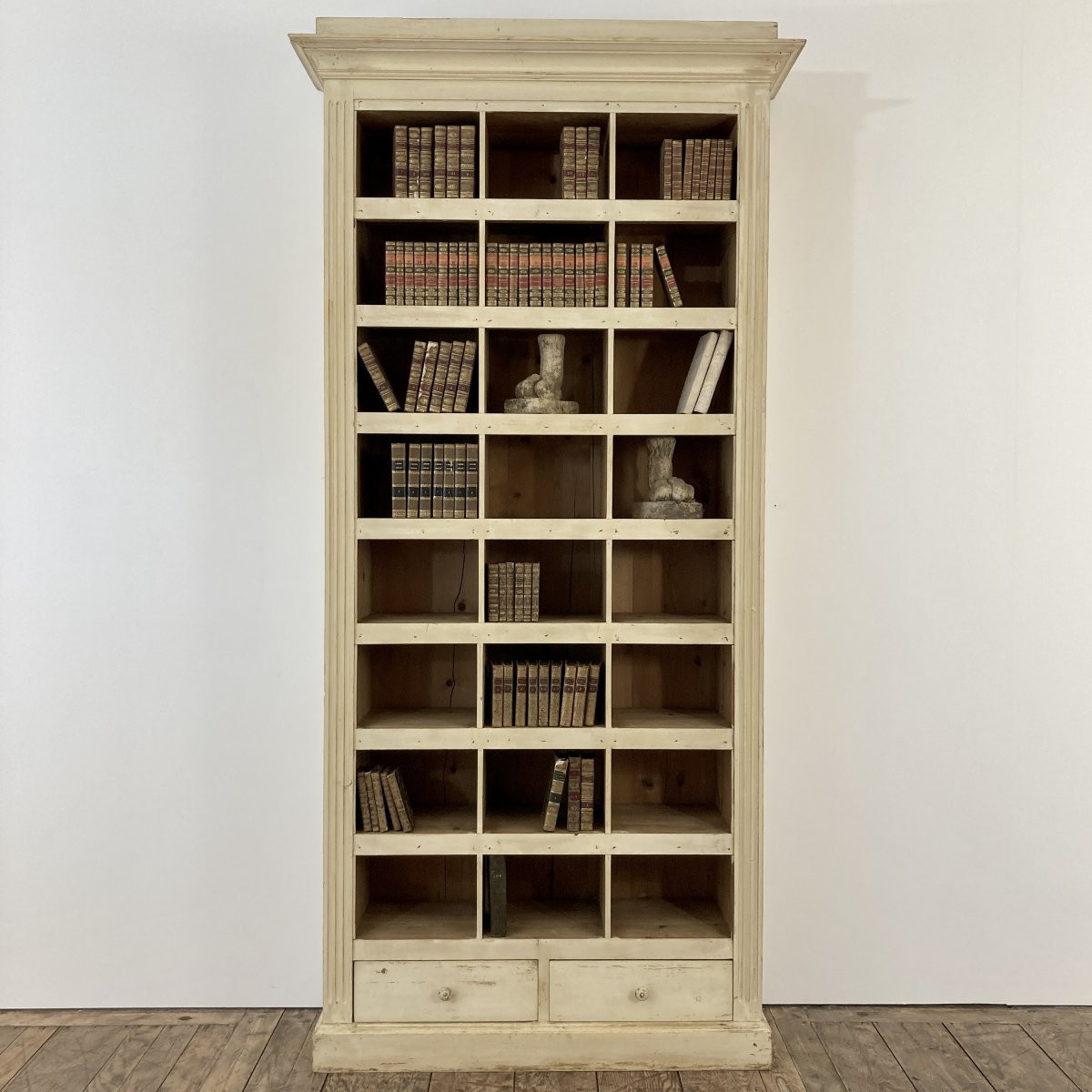 Library XIX-photo-8