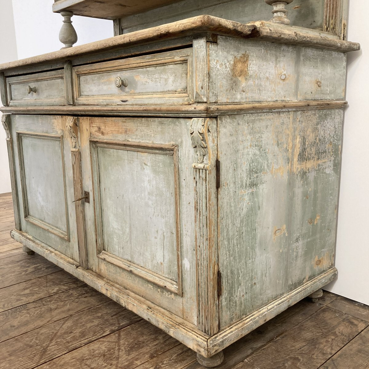 19th Century Painted Two-part Glass Sideboard-photo-2