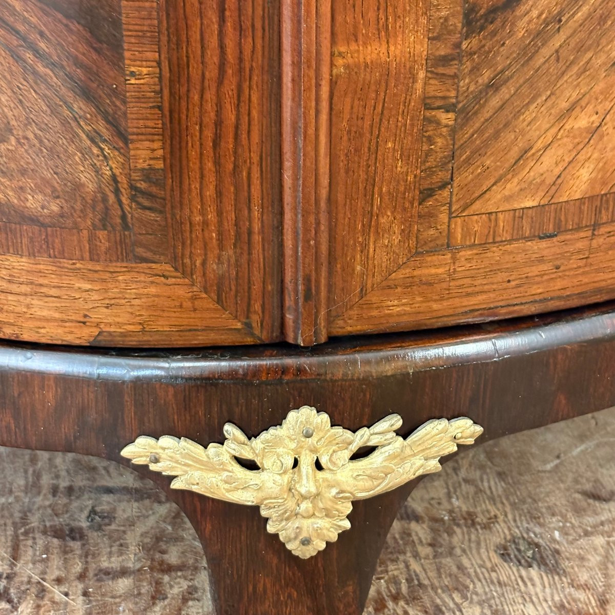 Regency Period Corner Cupboard-photo-4