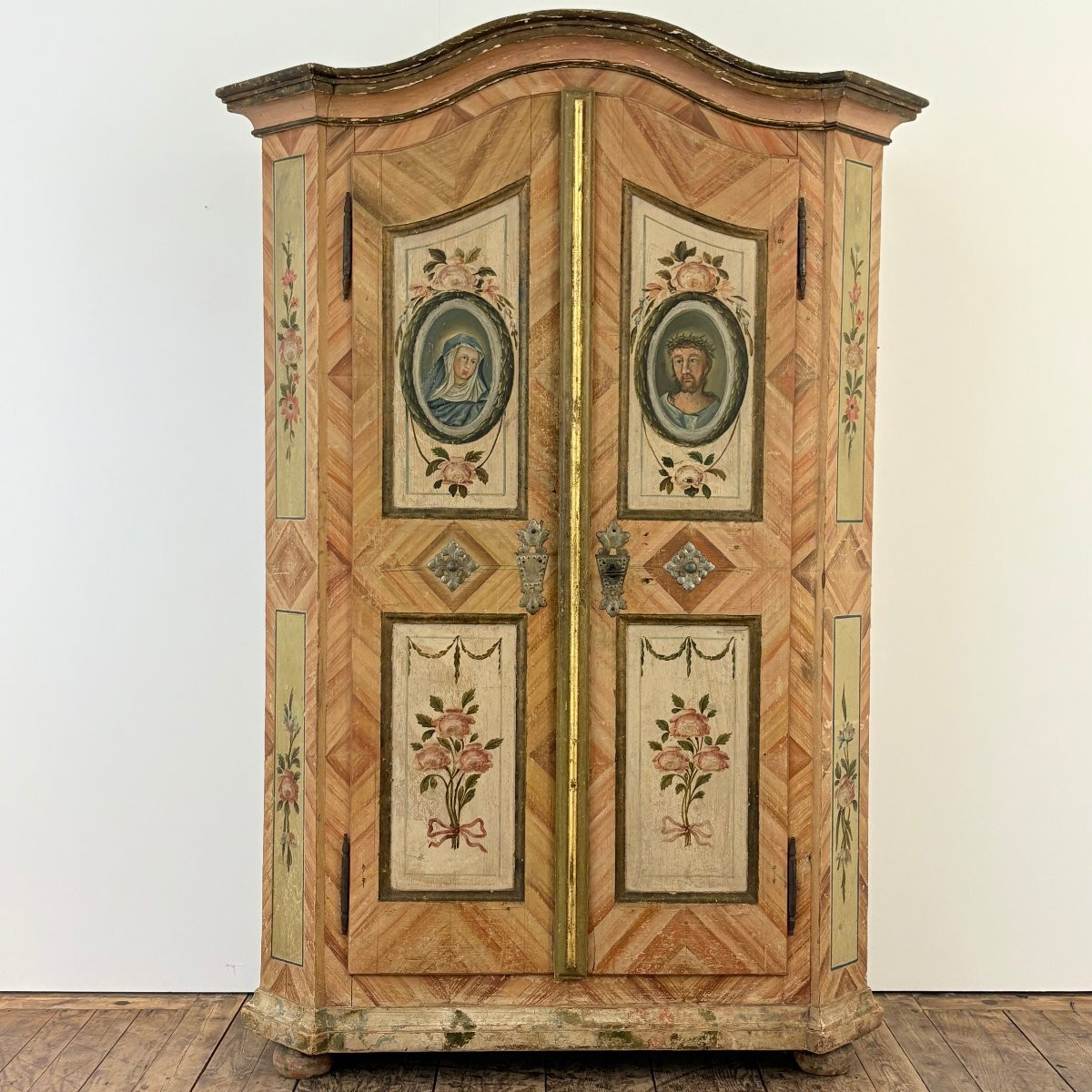 Small Alsatian Wardrobe From The Late 18th Century-photo-2