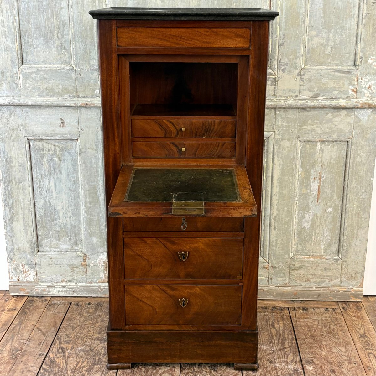Barber-shaped Secretary, Early 19th Century-photo-1