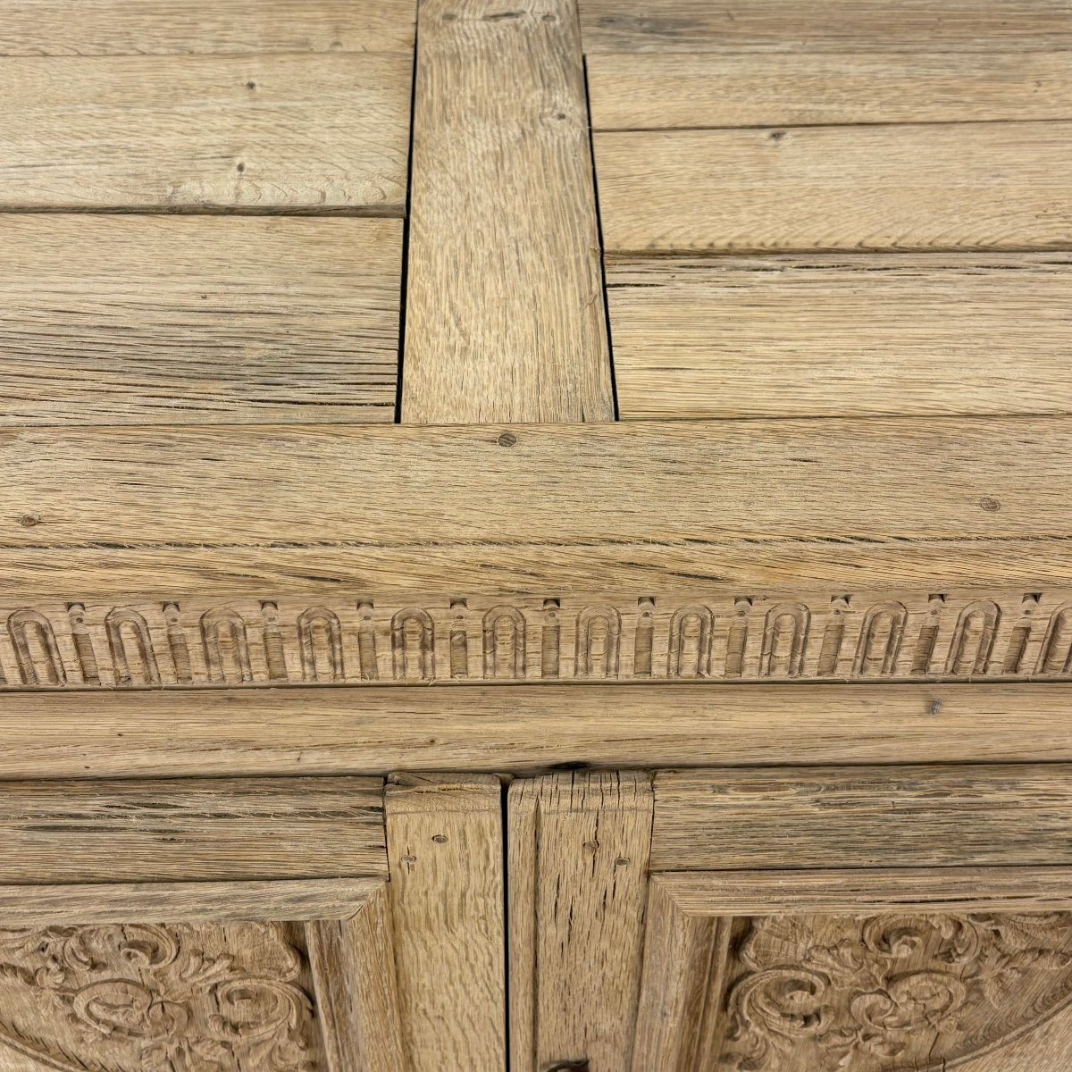 Oak Wood-paneled Sideboard-photo-5