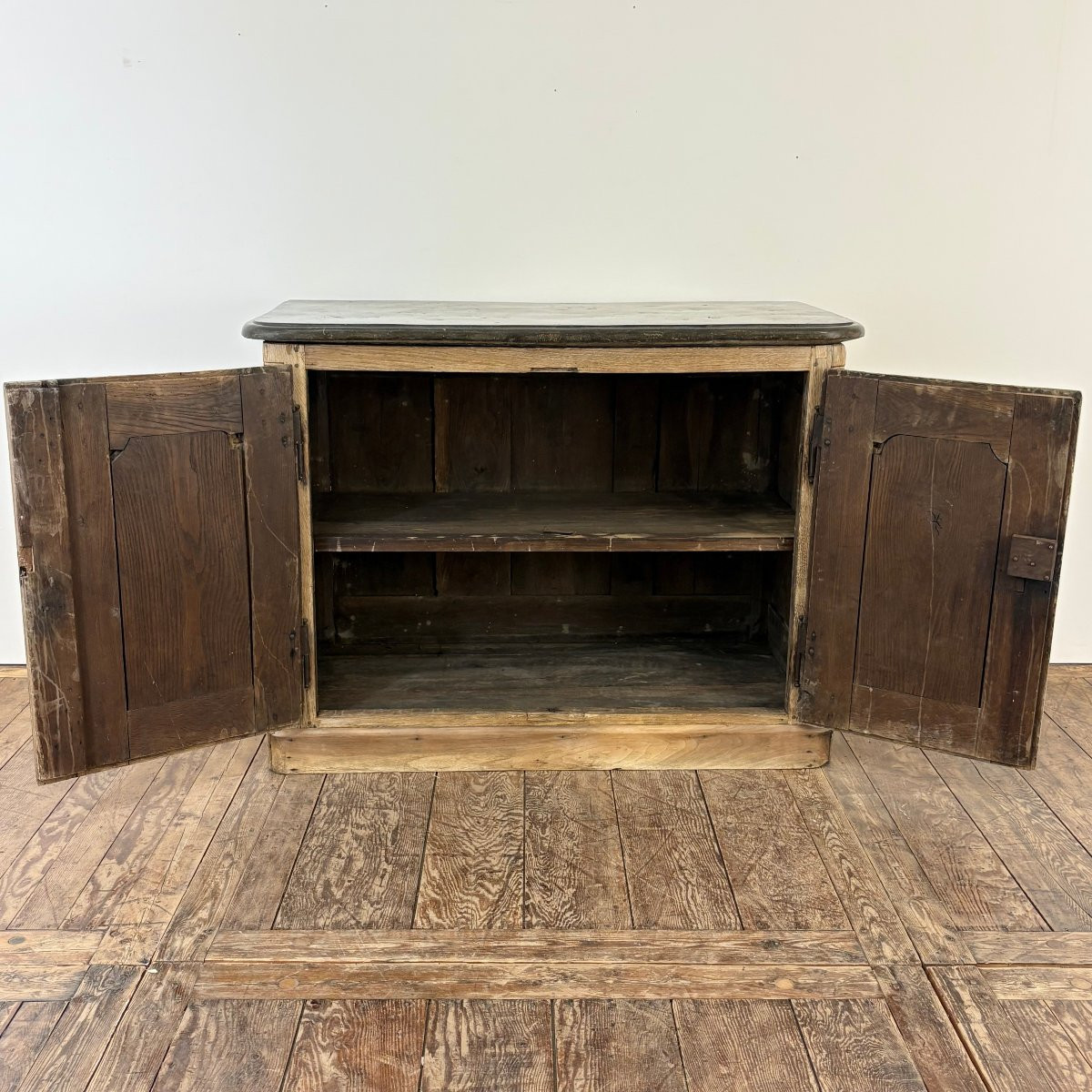 Hunting Buffet, Early 18th Century-photo-1