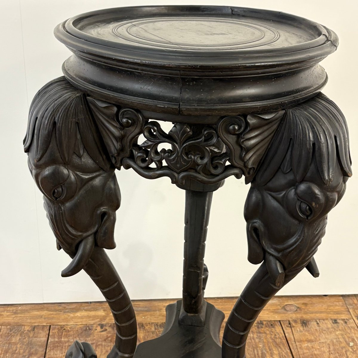 Sellette XIXe à têtes d'éléphant-photo-3