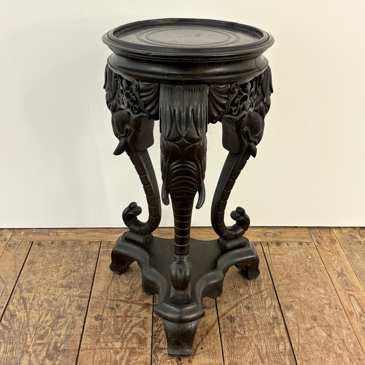 Sellette XIXe à têtes d'éléphant-photo-4