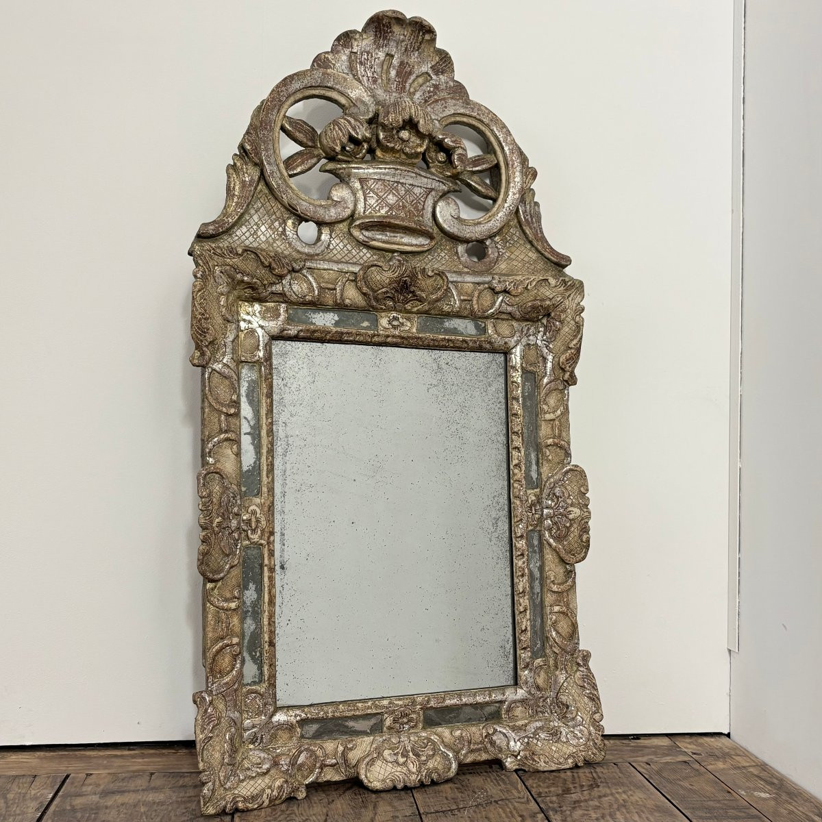 Louis XIV Period Mirror In Silvered Wood-photo-1