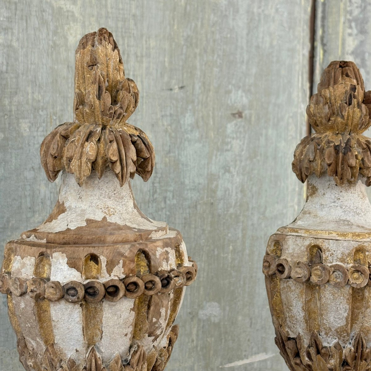 Pair Of 18th-century Fire Pots-photo-2