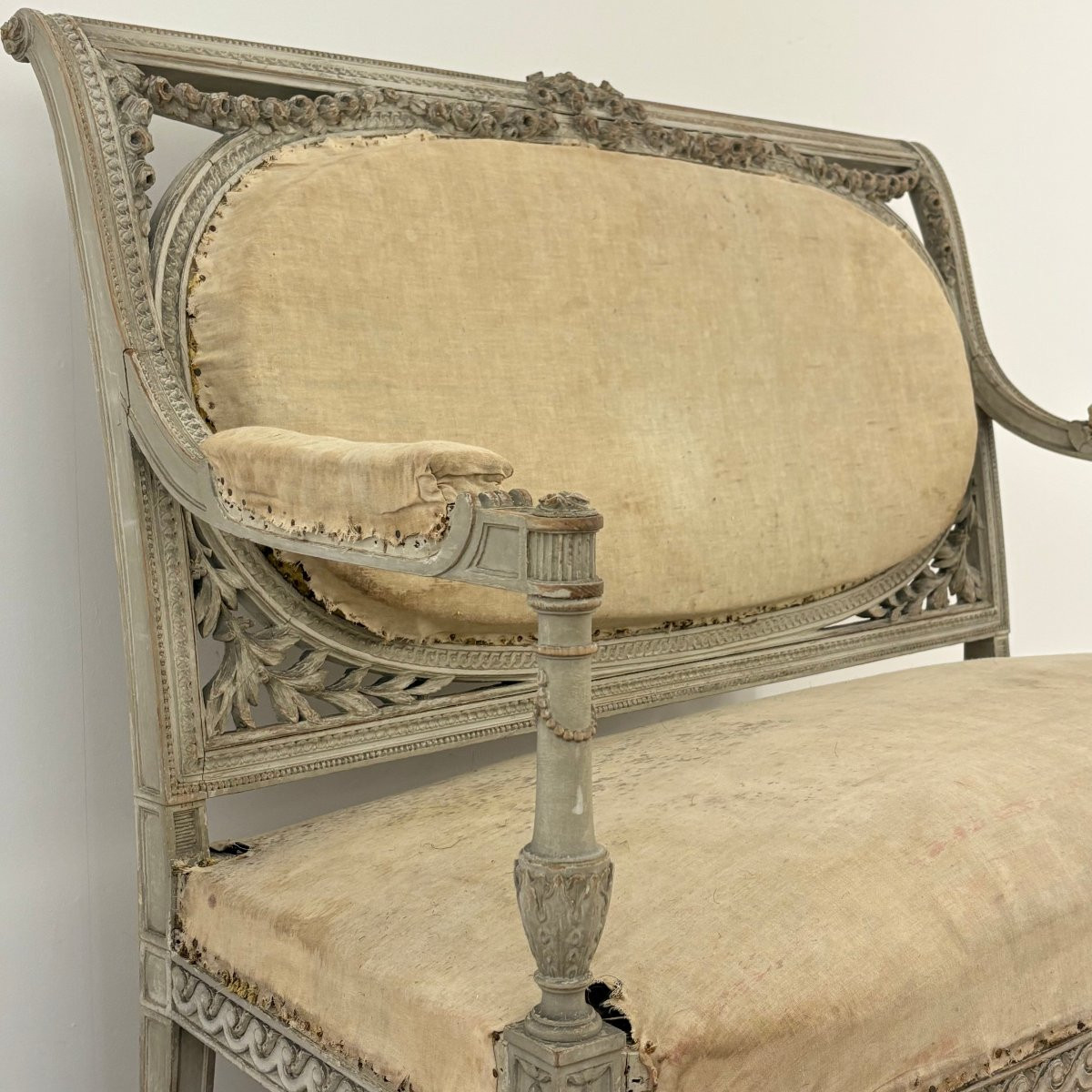 Petit canapé Louis XVI-photo-2