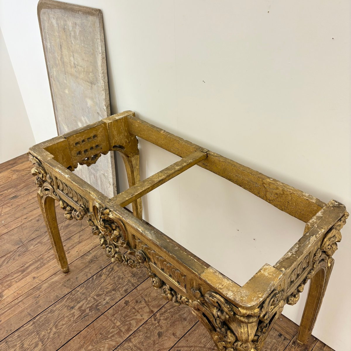 Transition Period Giltwood Console-photo-7
