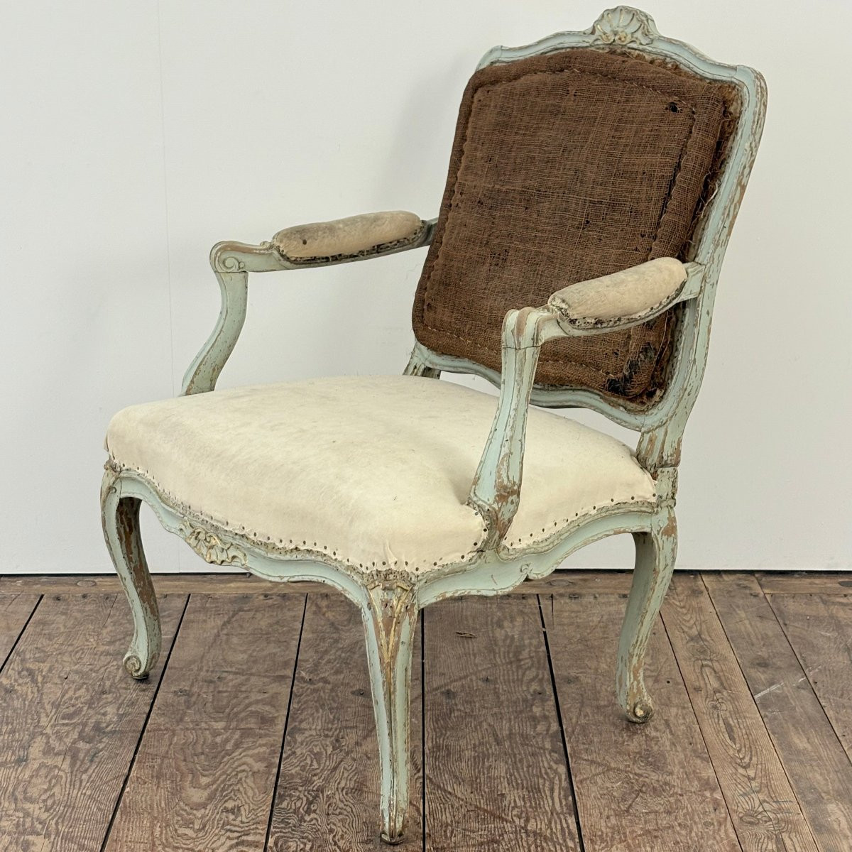 Large Louis XV Period Queen's Chair-photo-4
