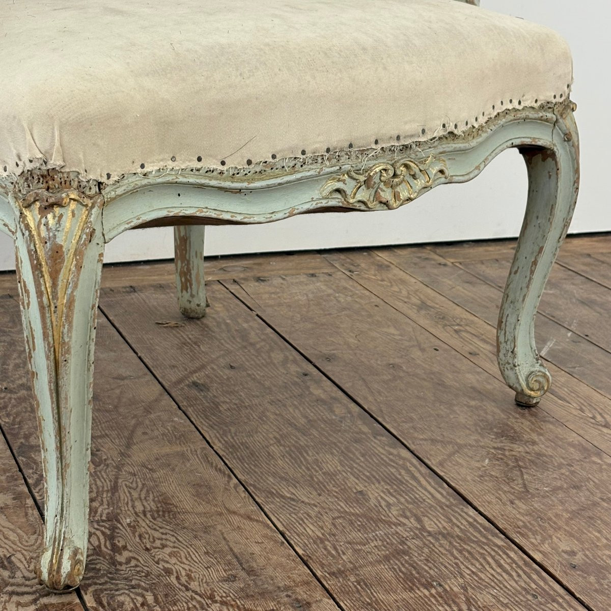 Large Louis XV Period Queen's Chair-photo-3