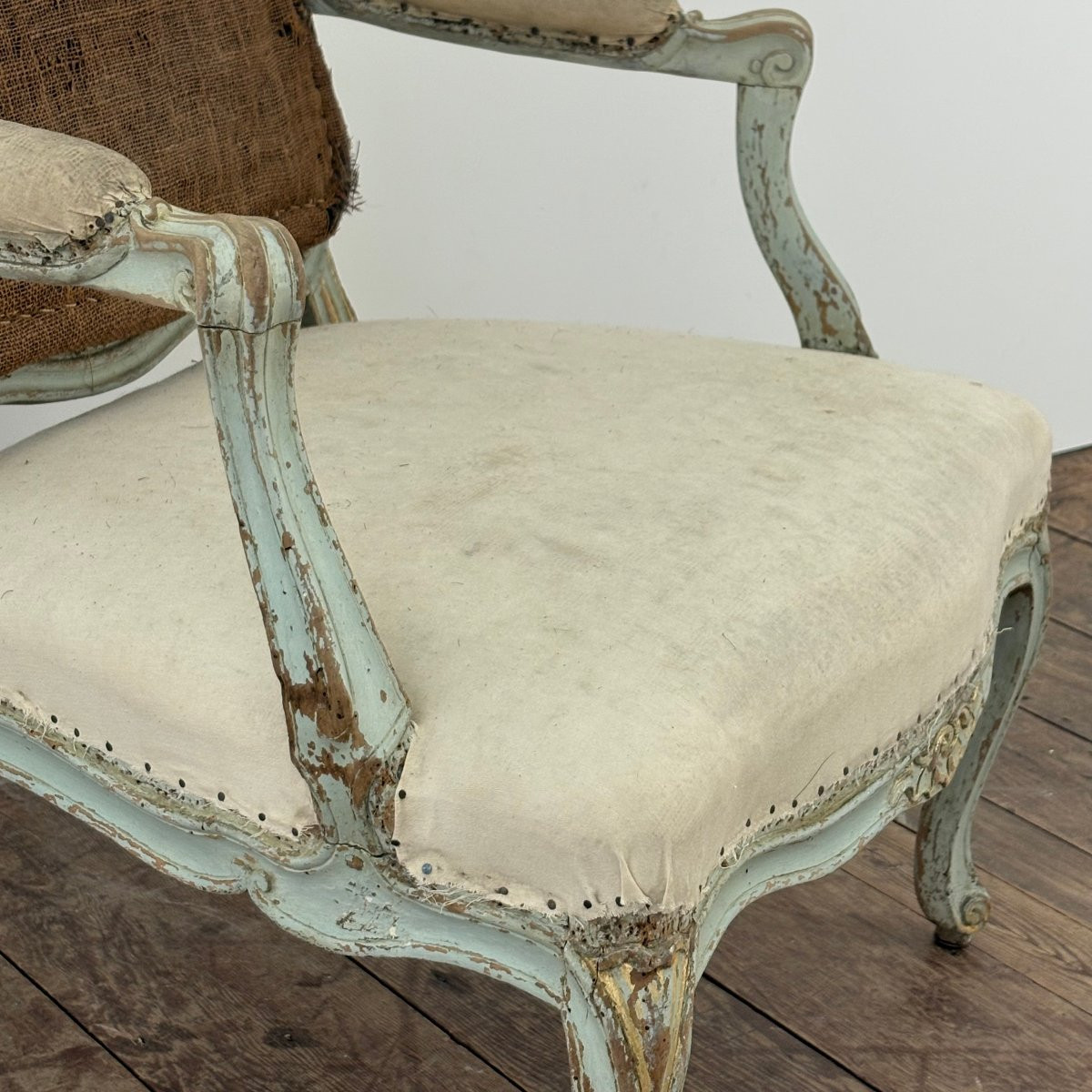 Large Louis XV Period Queen's Chair-photo-4
