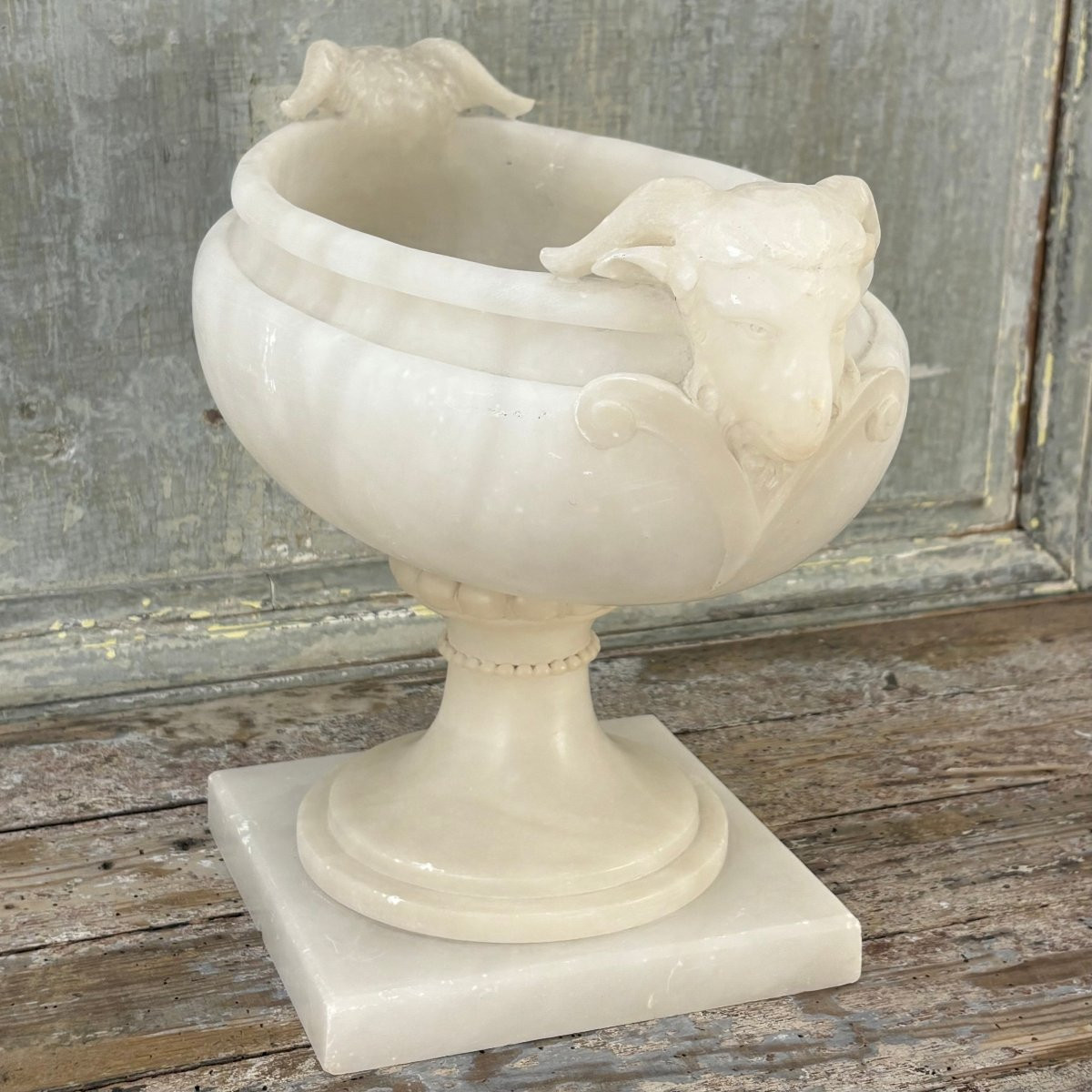 Coupe navette en albâtre XIXe-photo-3