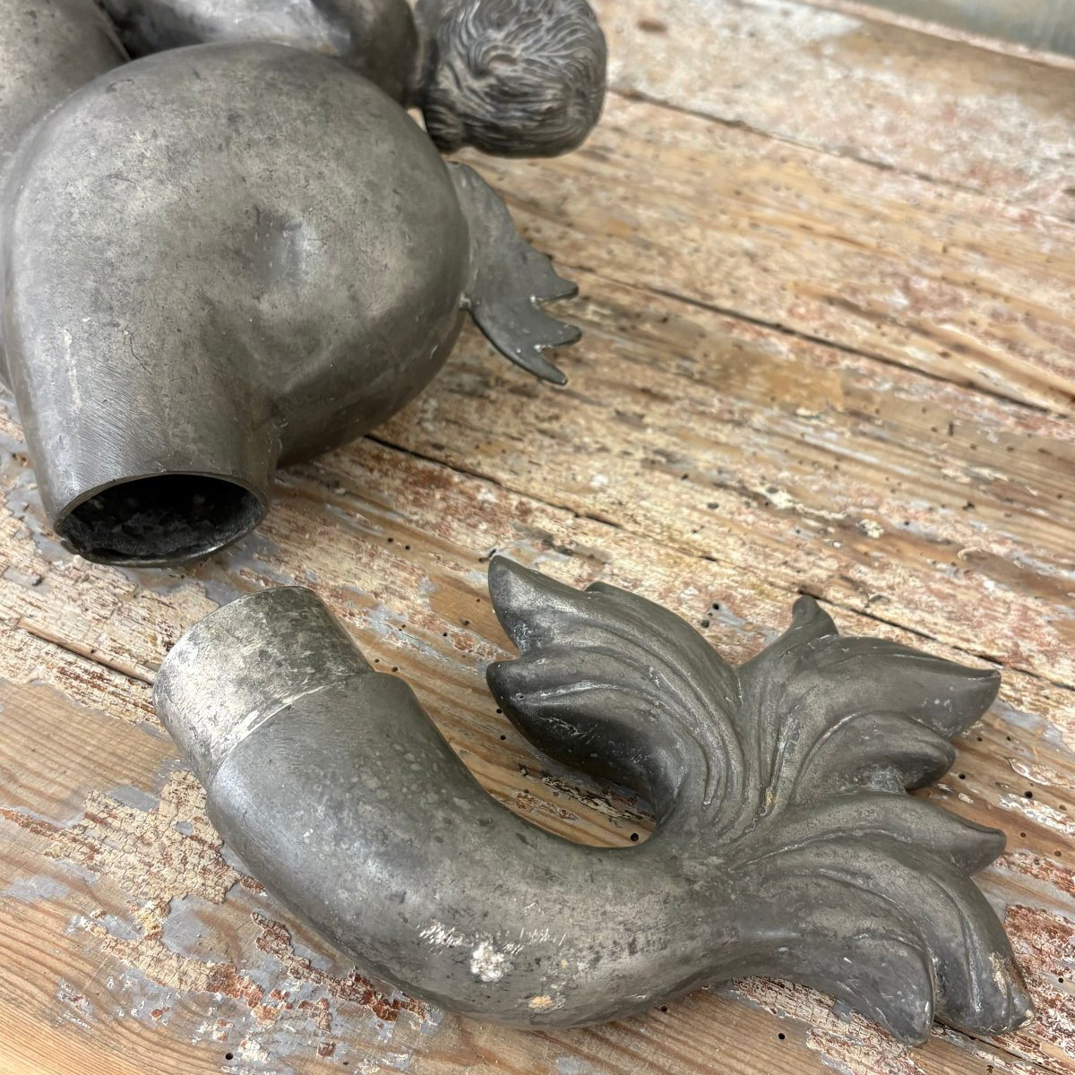 Fontaine à eau en étain-photo-3