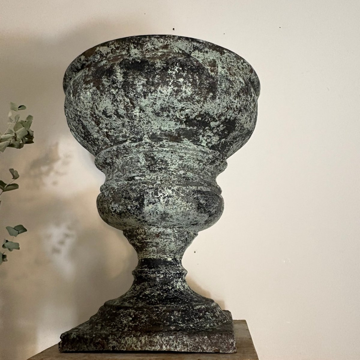 Large 18th-century Cast Iron Basin-photo-4