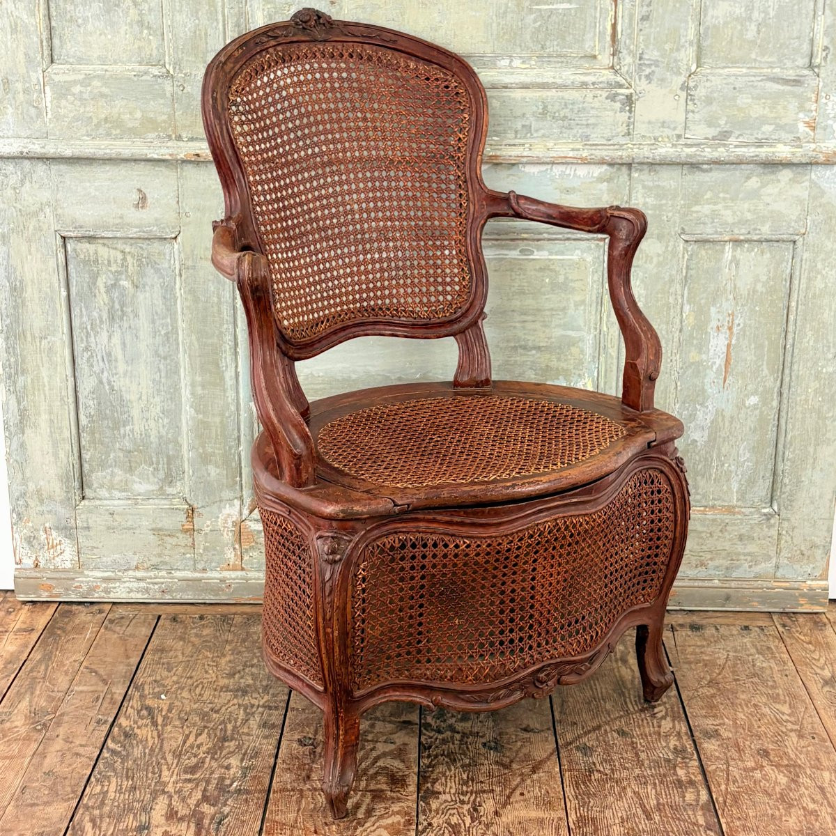 Siège d'aisance d'époque Louis XV attribué à Nogaret-photo-7