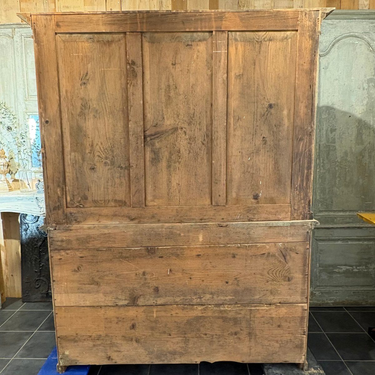 Large Alsatian Buffet-photo-7