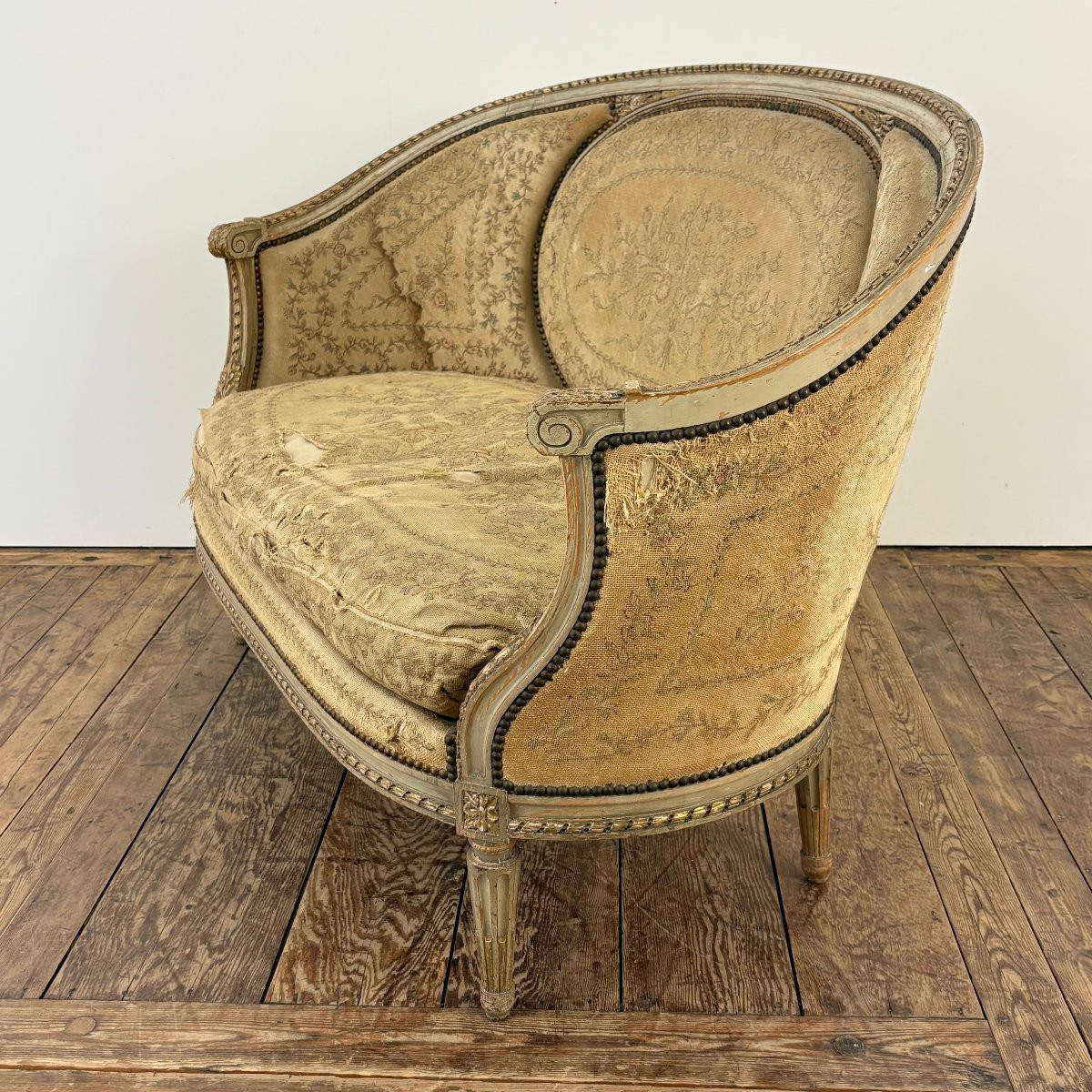 Louis XVI Small Basket Sofa-photo-3