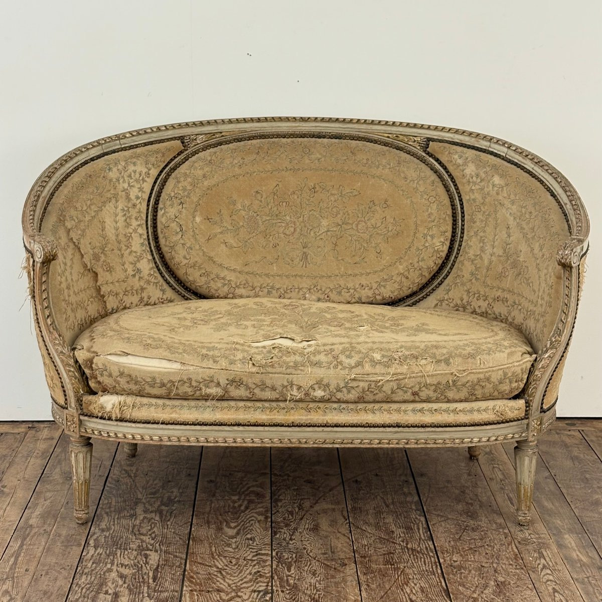 Louis XVI Small Basket Sofa-photo-5