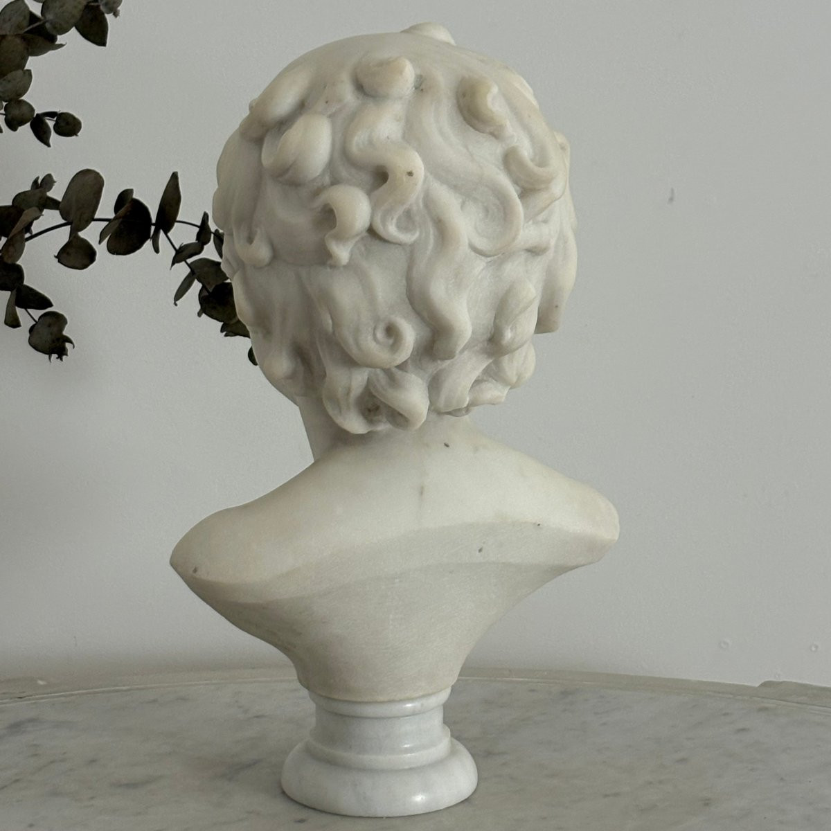 Buste d'enfant en marbre de Carrare XIXe-photo-1