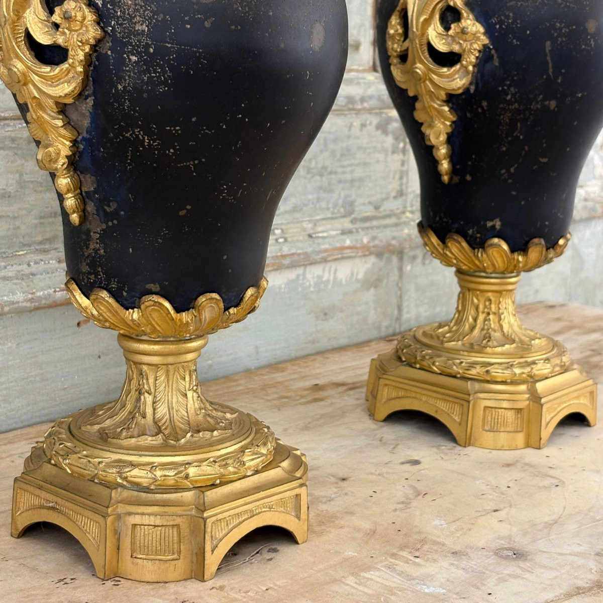 Paire de vases en bronze et tôle XIXe-photo-2