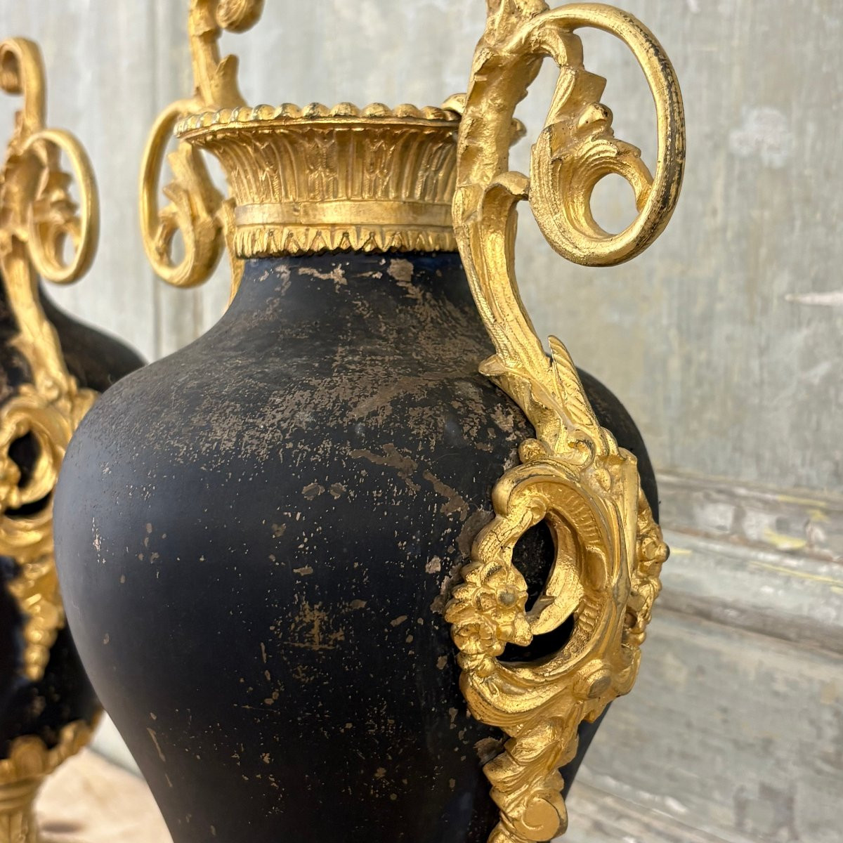 Paire de vases en bronze et tôle XIXe-photo-4