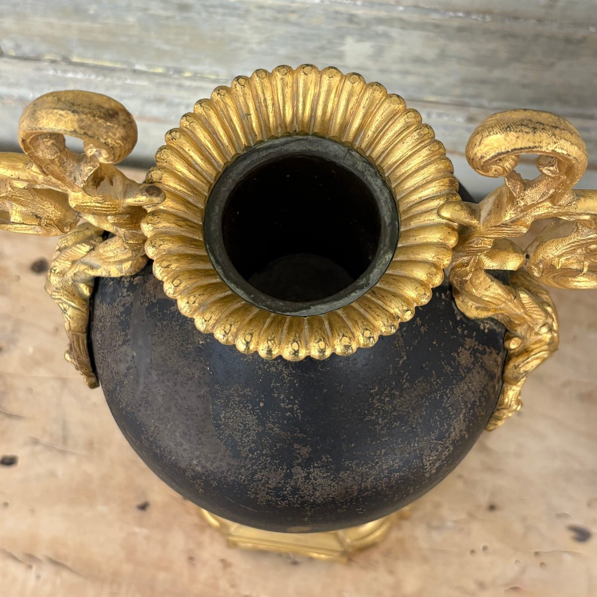 Paire de vases en bronze et tôle XIXe-photo-5