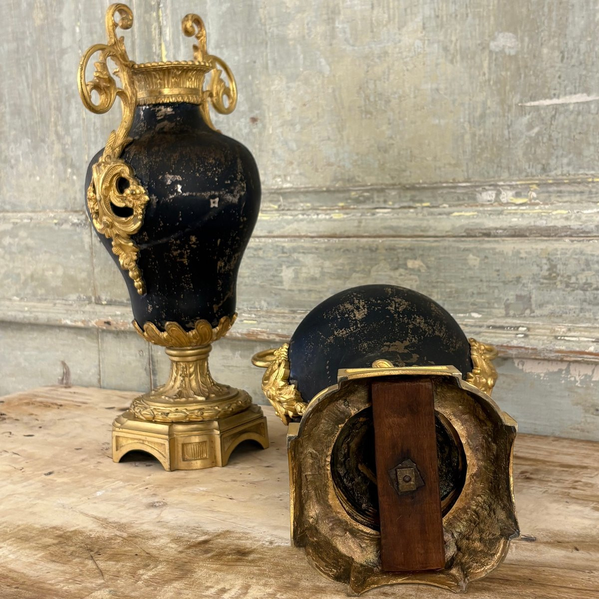 Paire de vases en bronze et tôle XIXe-photo-8