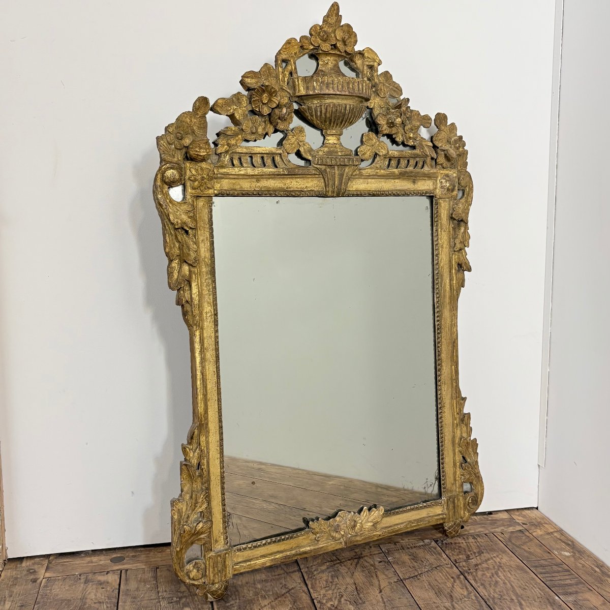 Louis XVI-era Mirror-photo-2