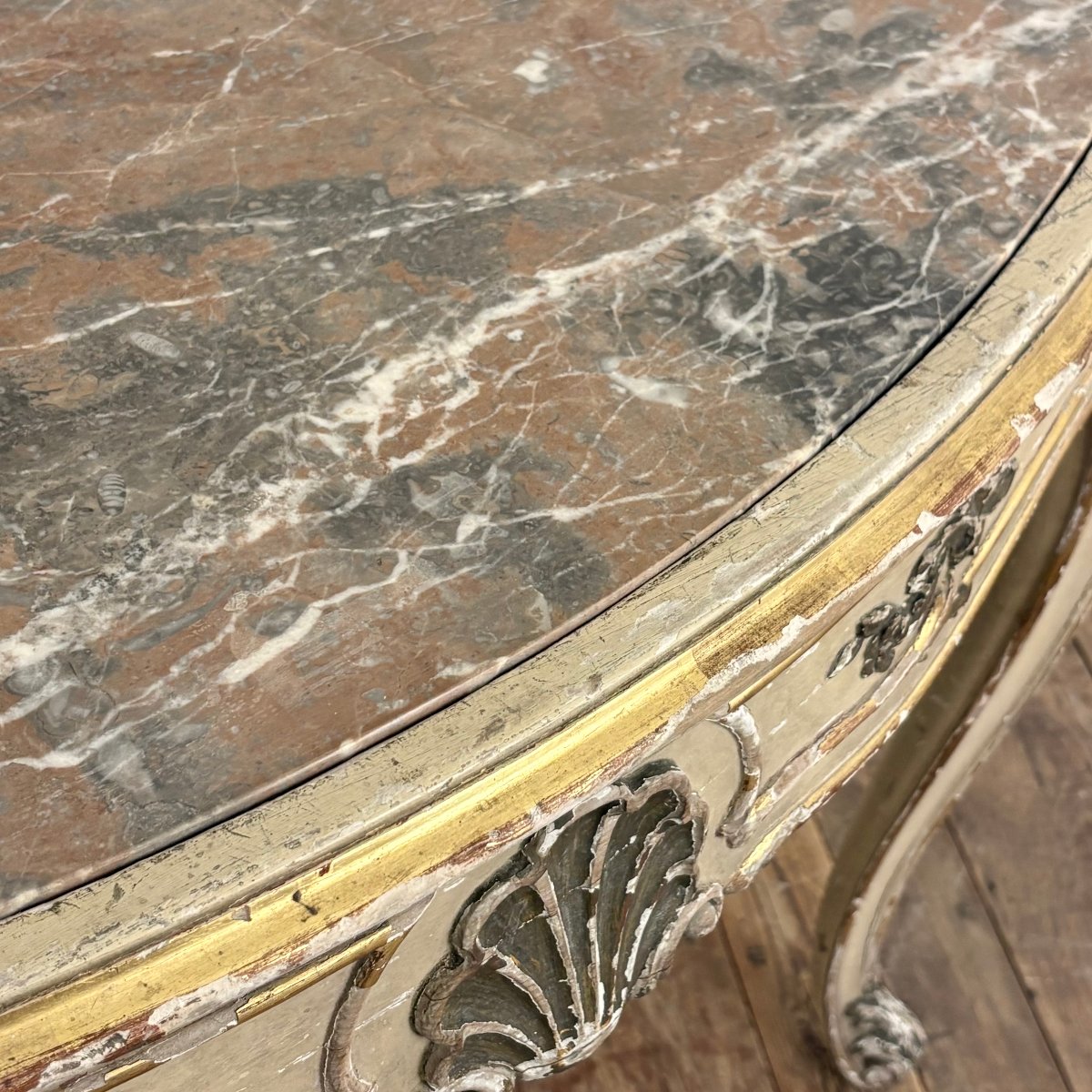 Regence-style Coffee Table-photo-6