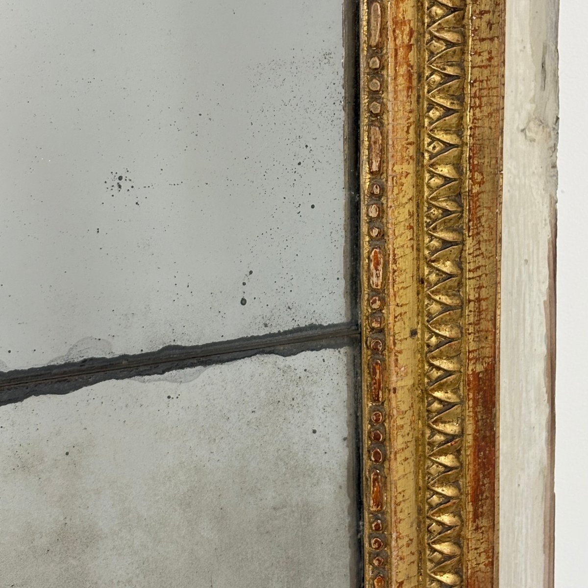 Louis XVI-era Mirror-photo-1