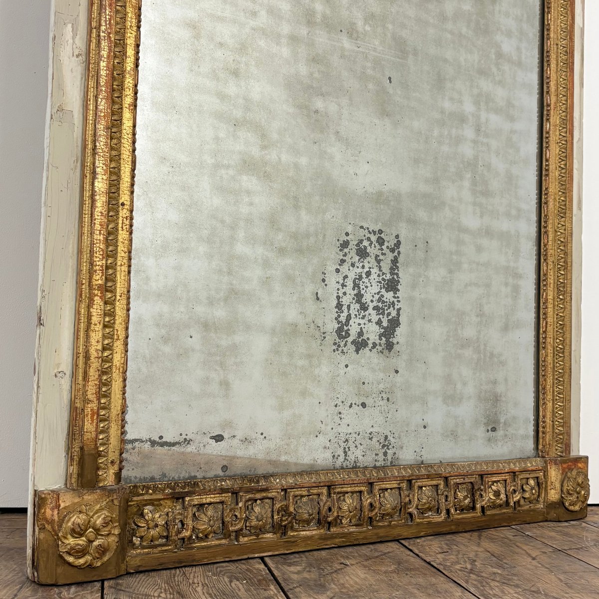 Louis XVI-era Mirror-photo-2