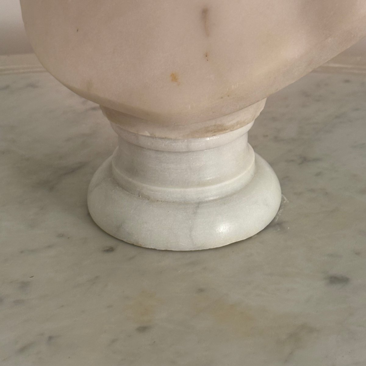 19th-century Carrara Marble Bust Of A Child-photo-2