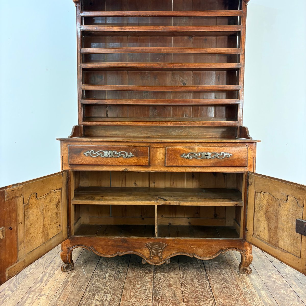 18th-century Fruitwood Dresser-photo-3