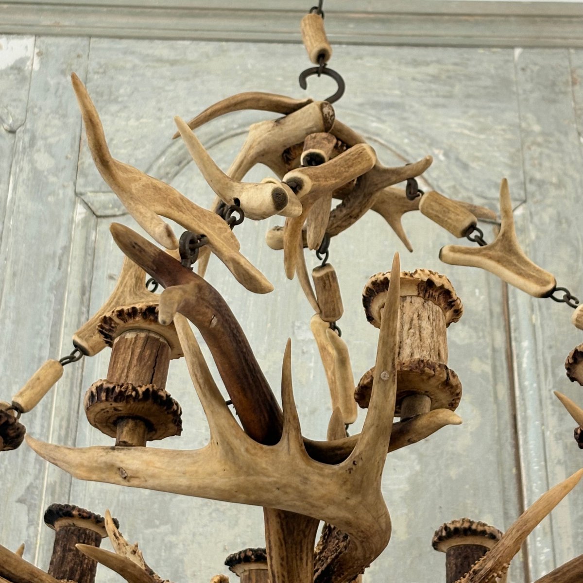 19th-century Deer Antler Chandelier-photo-1