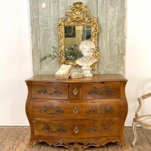 Louis XV Curved Commode In Walnut