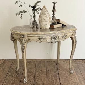Regence-style Coffee Table