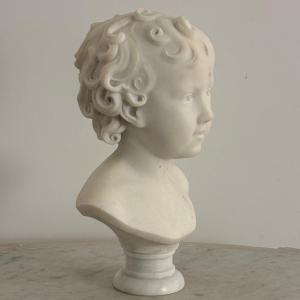 Buste d'enfant en marbre de Carrare XIXe