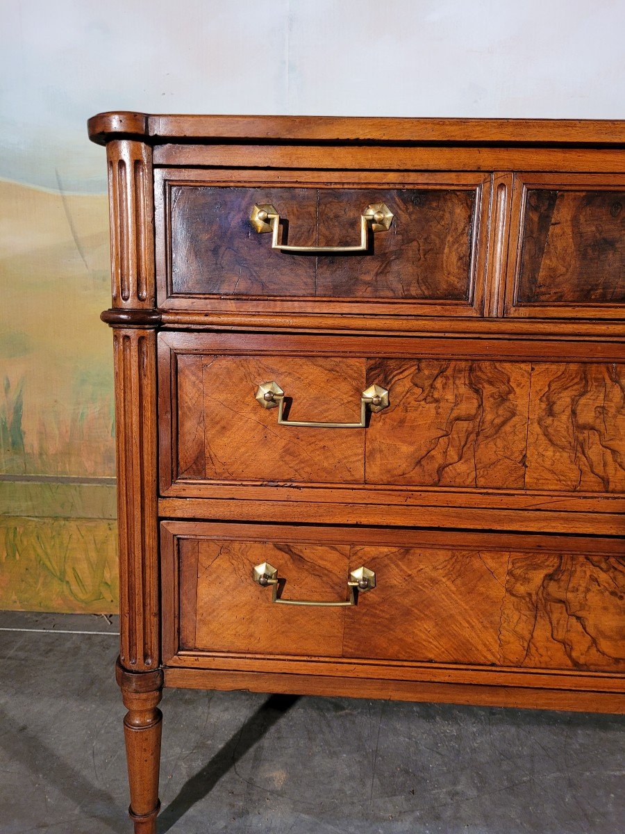 Petite Commode Louis XVI En Noyer-photo-1