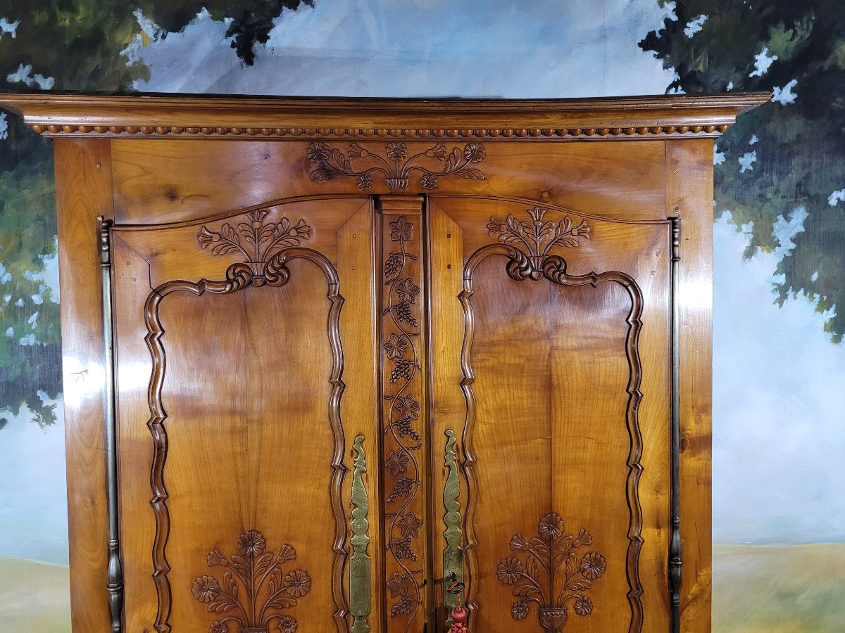 Small Louis XV Style Wardrobe In Cherry And Oak-photo-3