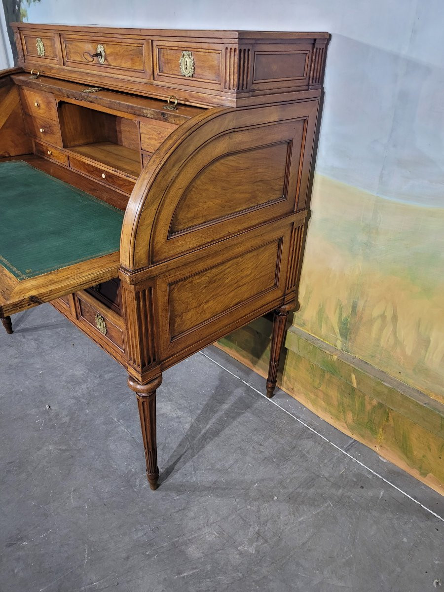 Bureau à cylindre époque Louis XVI en noyer-photo-4
