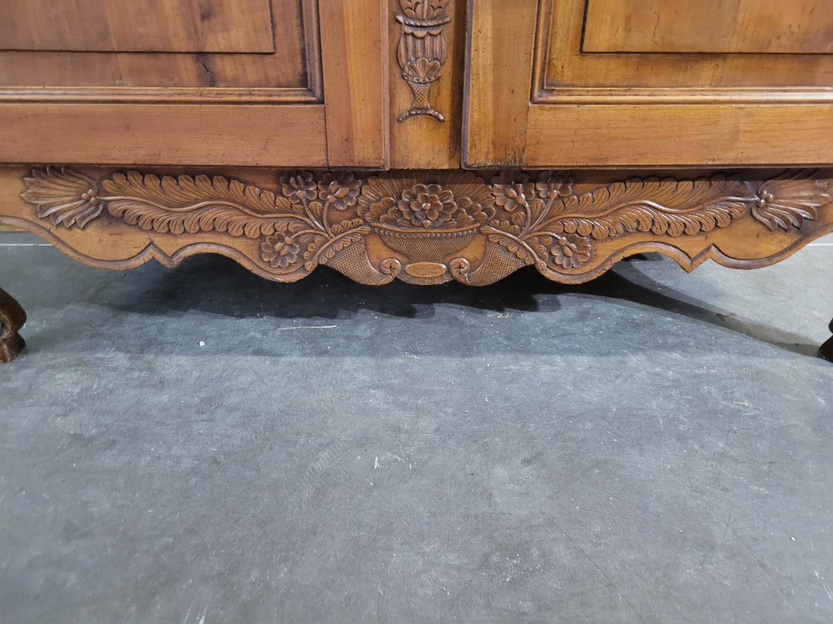 Louis XV Style Wardrobe With A Gendarme's Hat In Cherry Wood-photo-2