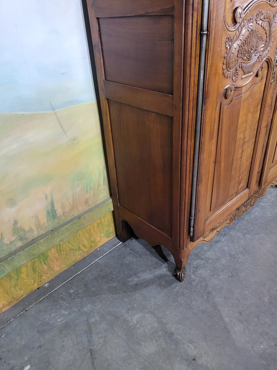 Louis XV Style Wardrobe With A Gendarme's Hat In Cherry Wood-photo-6