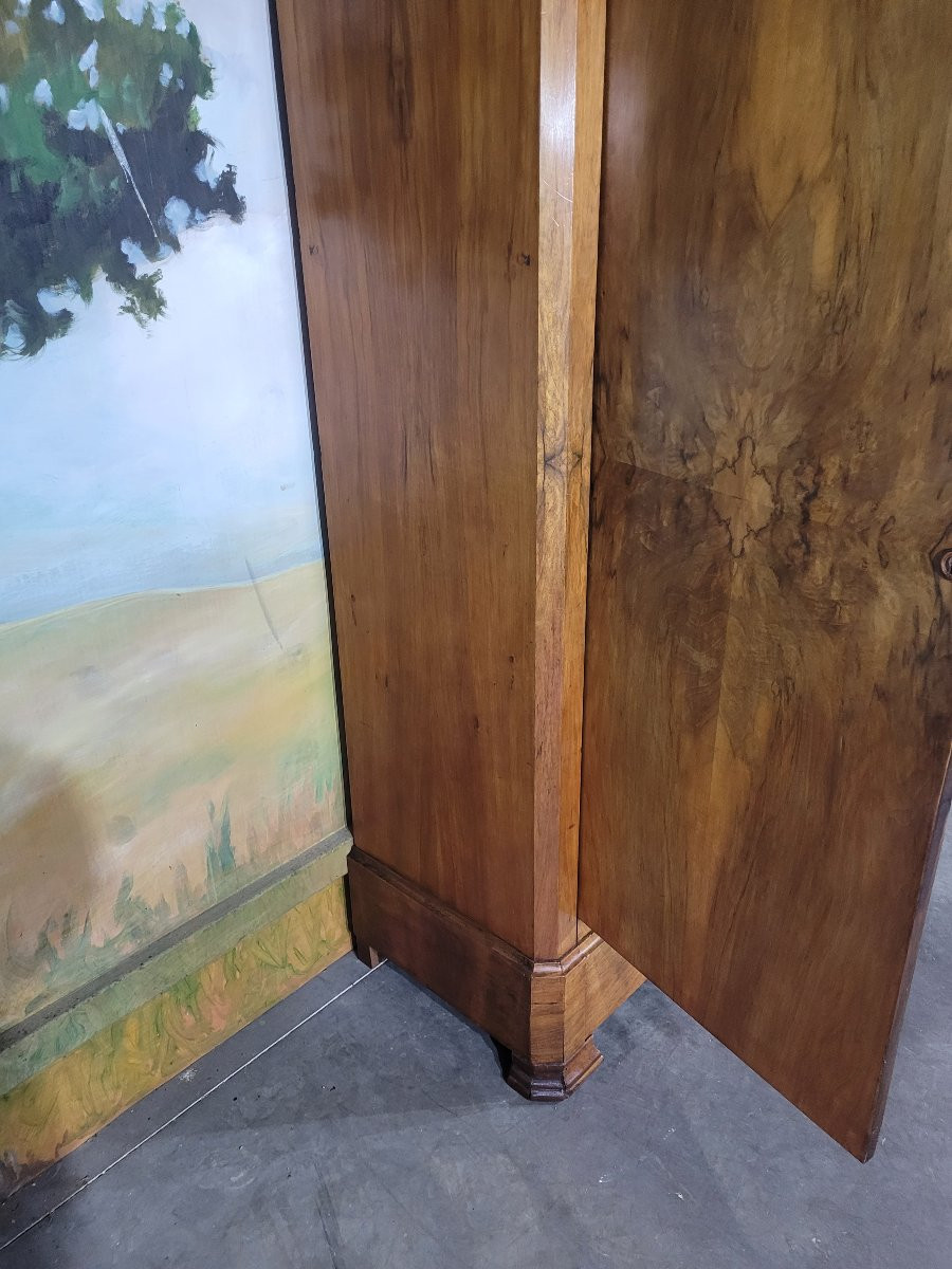 Louis Philippe Period Walnut Cabinet-photo-3