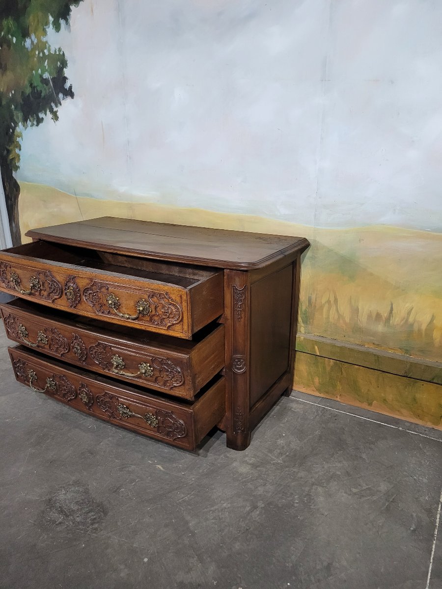 Louis XV-era Walnut Chest Of Drawers-photo-2