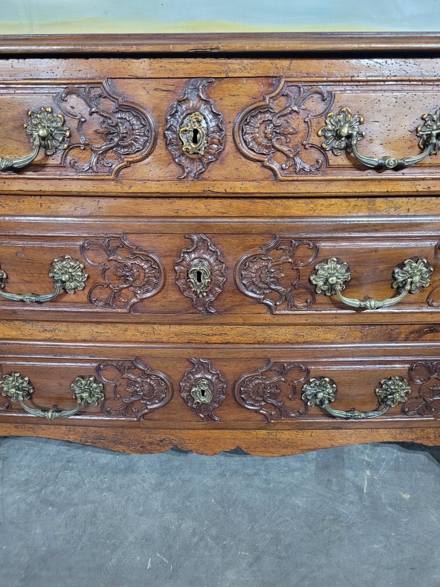 Louis XV-era Walnut Chest Of Drawers-photo-4