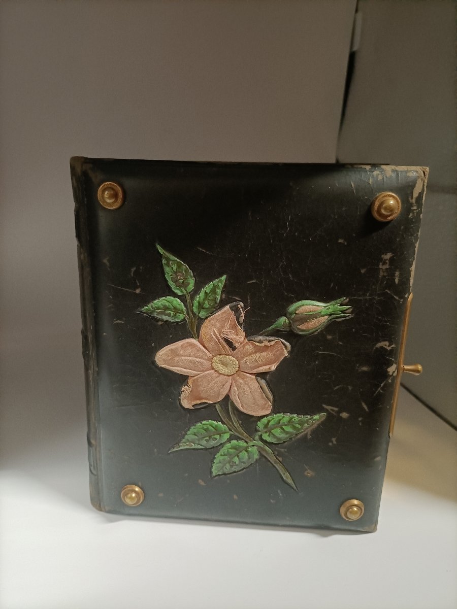 Old Photo Album 