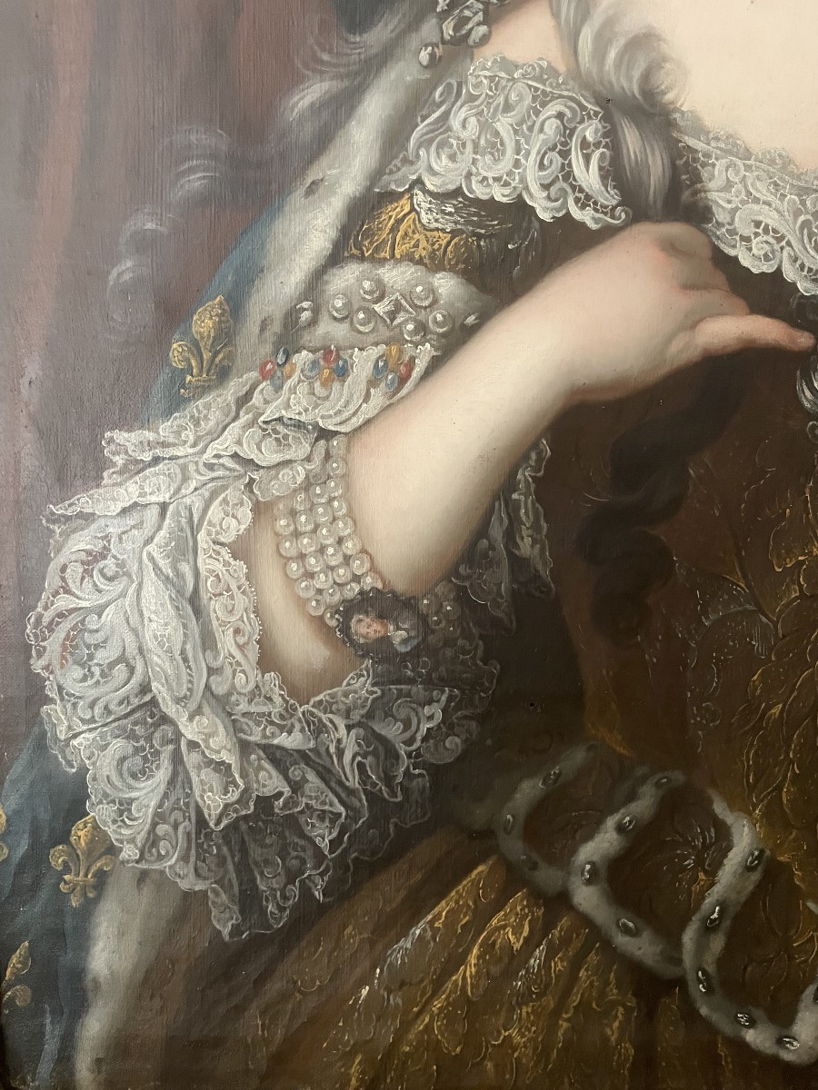 French School, Early 18th Century, Portrait Of Queen Marie Leczynska. Workshop Of Carle Van Loo. -photo-2