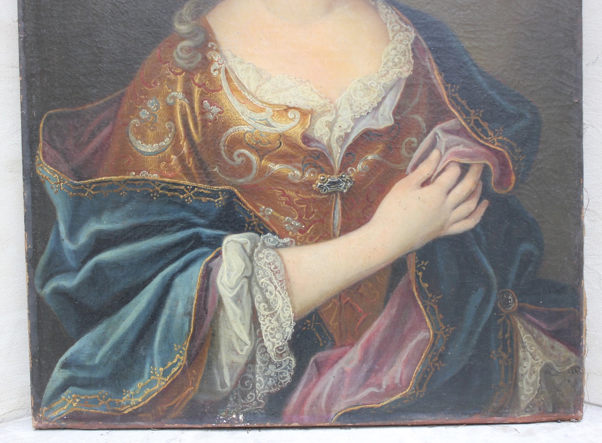 18th-century French School - Portrait Of A Lady Of High Society - Oil On Canvas-photo-4